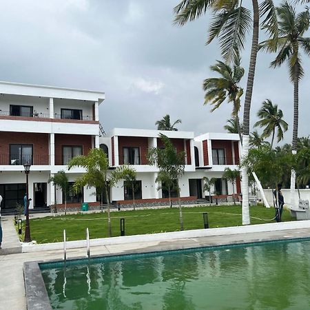 Trigon Retreat Hotel Pūrnānkuppam Exterior foto